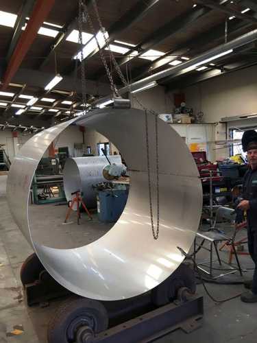 Large-Ducting-Stainless-Steel-Curved-Ducting-Industrial-Air-Conditioning-Fabrication-Plate-and-Flange-Rolling-Stainless-Steel-_1-768x1024.jpg