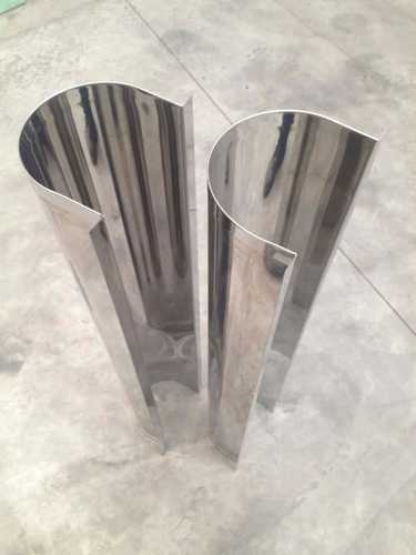 Stainless-Auger-Trough-Cutting-and-Folding-Fabrication-Plate-and-Flange-Rolling-_1-1-768x1024.jpg